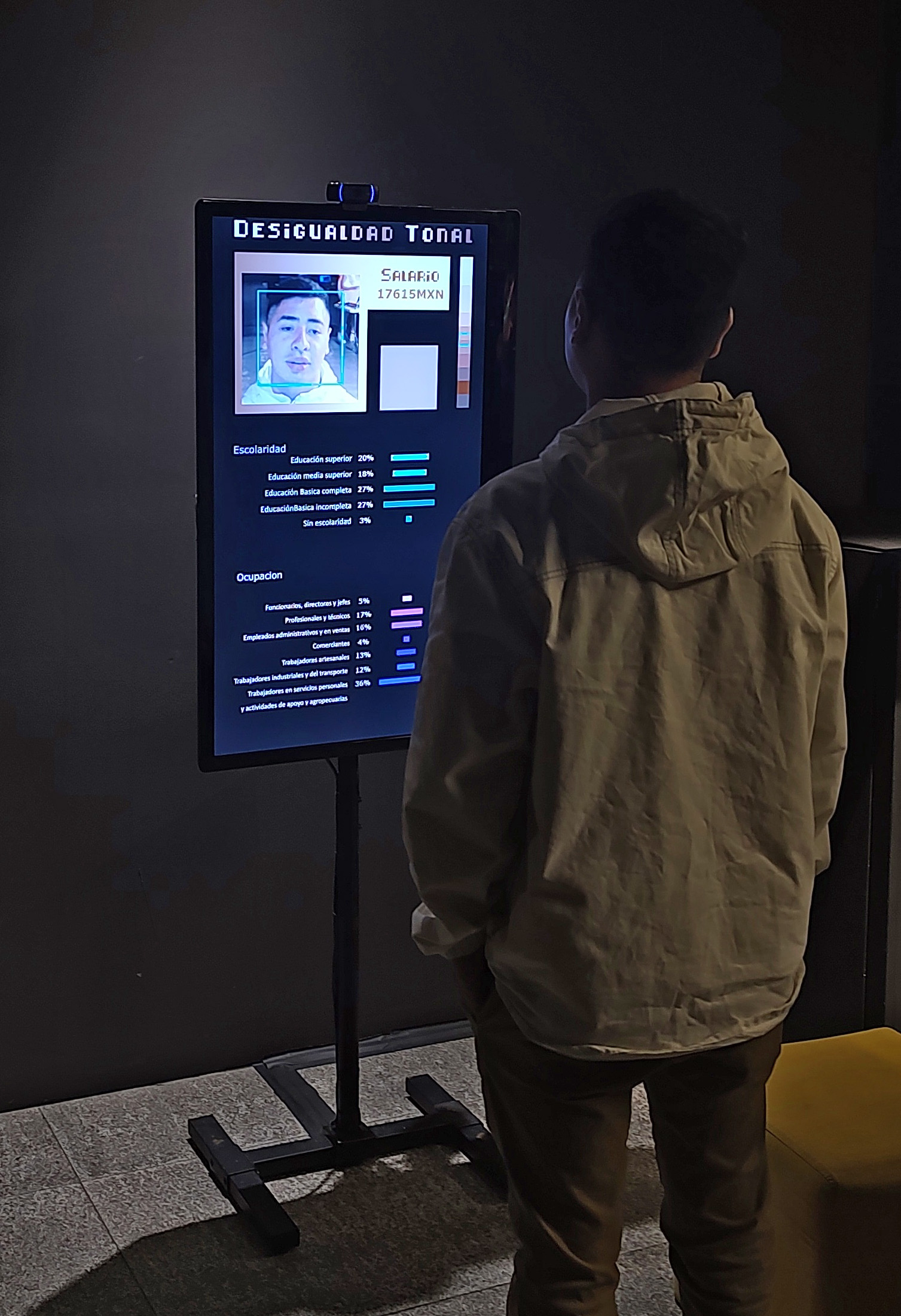 Desigualdad Tonal - Instalación Interactiva - Omar Jaimes Rew